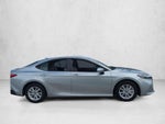 2025 Toyota Camry LE (SE)