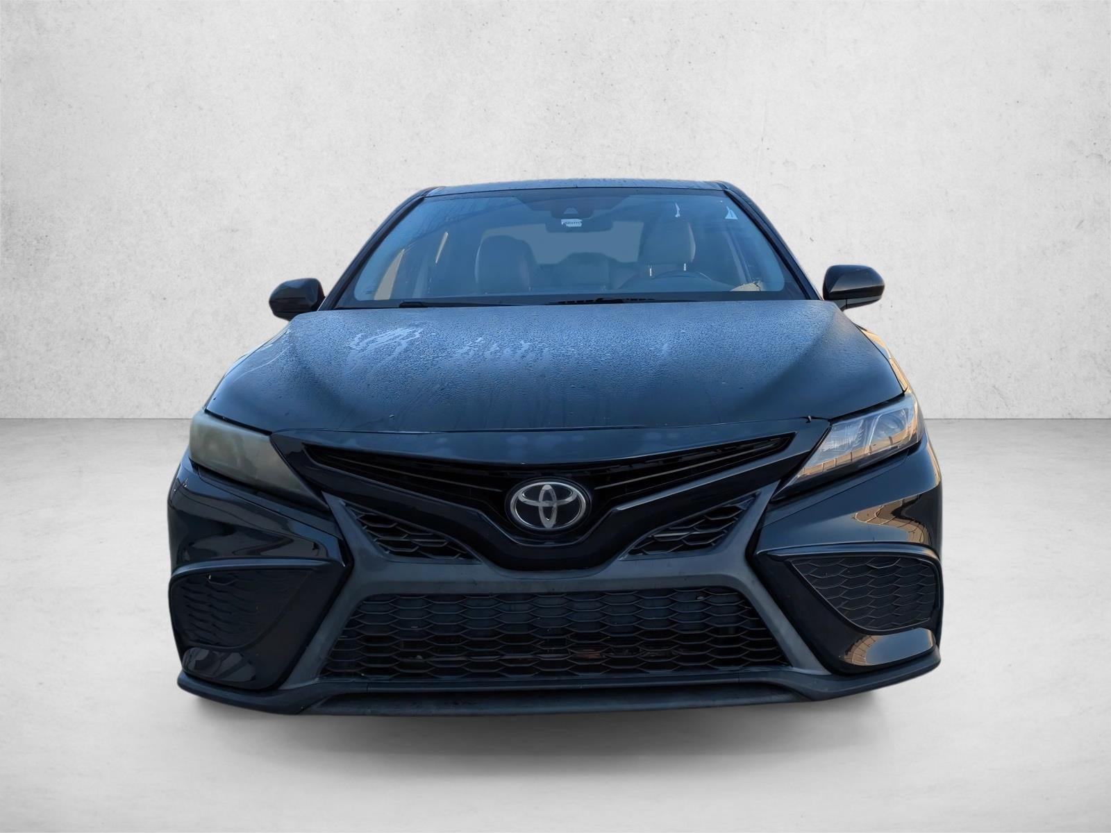 2021 Toyota Camry SE Auto (SE)