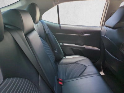 2023 Toyota Camry SE Auto (SE)