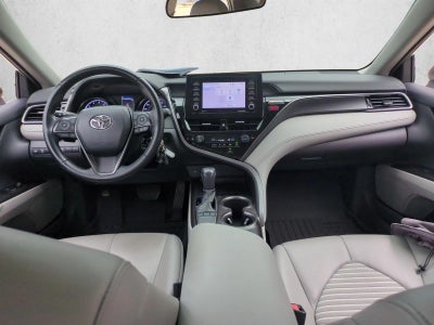 2023 Toyota Camry SE Auto (SE)