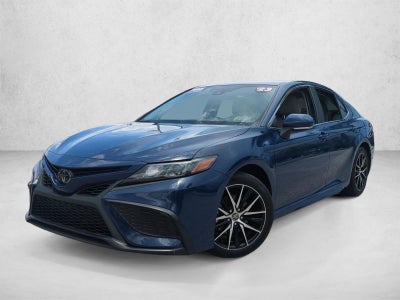 2023 Toyota Camry SE Auto (SE)