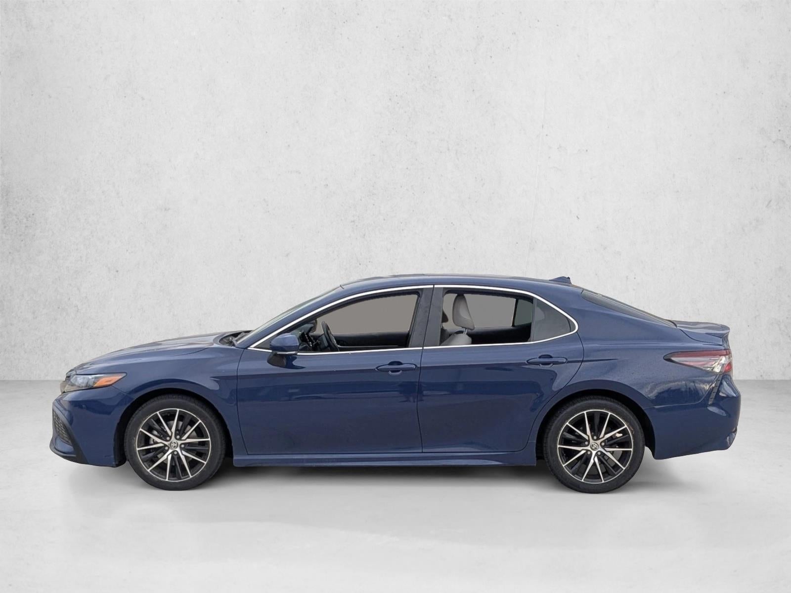 2023 Toyota Camry SE Auto (SE)