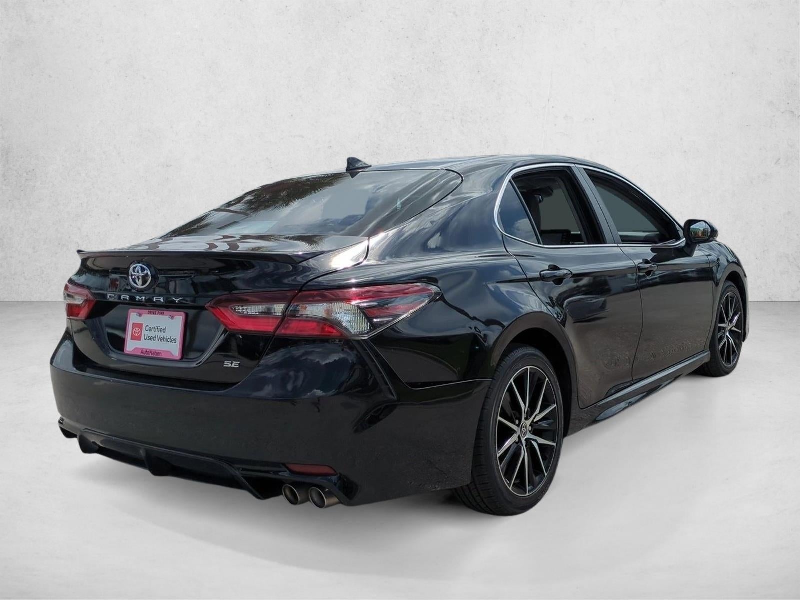 2023 Toyota Camry SE Auto (SE)