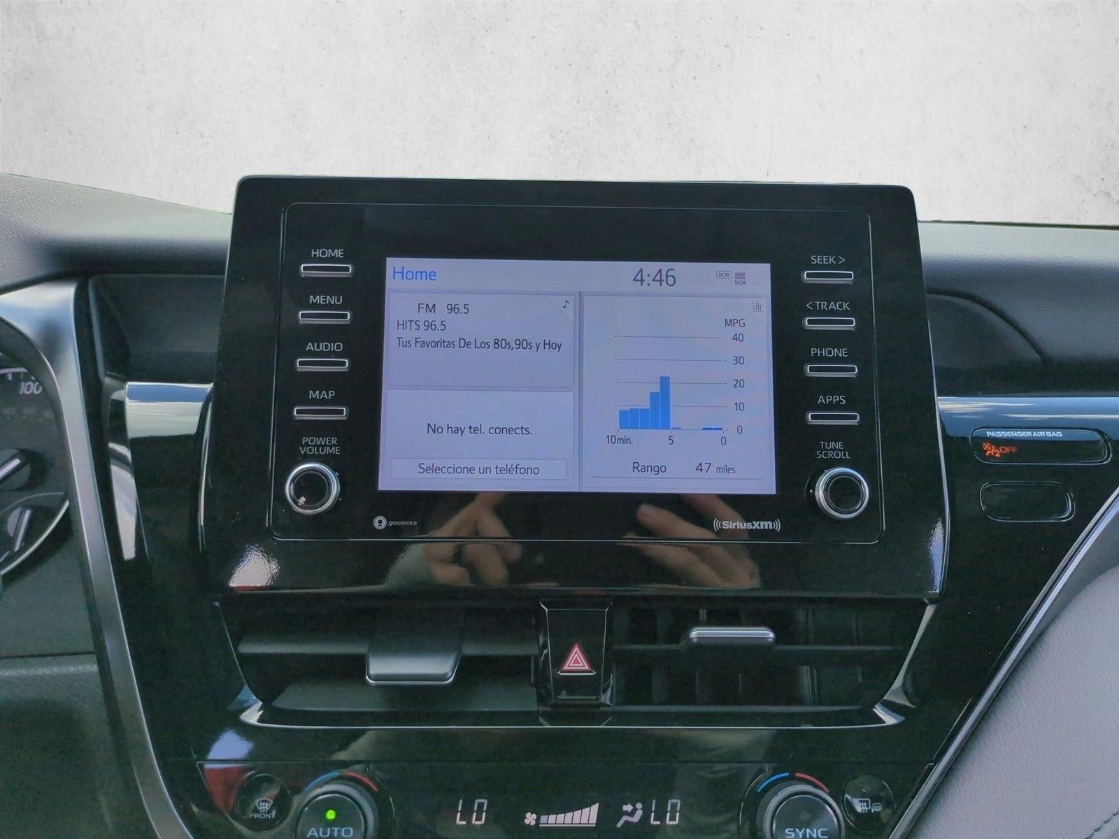 2024 Toyota Camry SE Auto (SE)