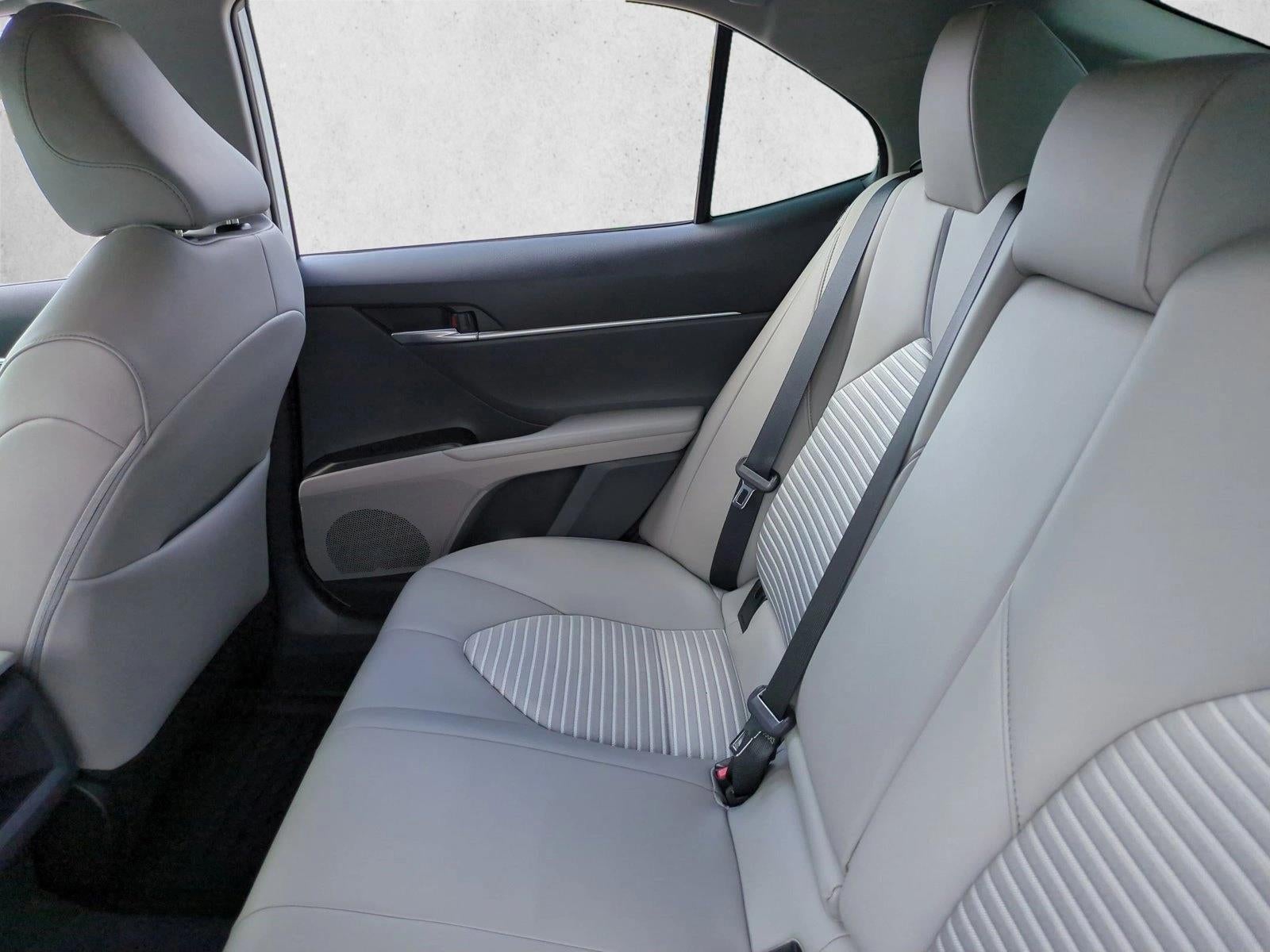 2024 Toyota Camry SE Auto (SE)
