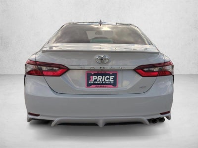 2024 Toyota Camry SE Auto (SE)