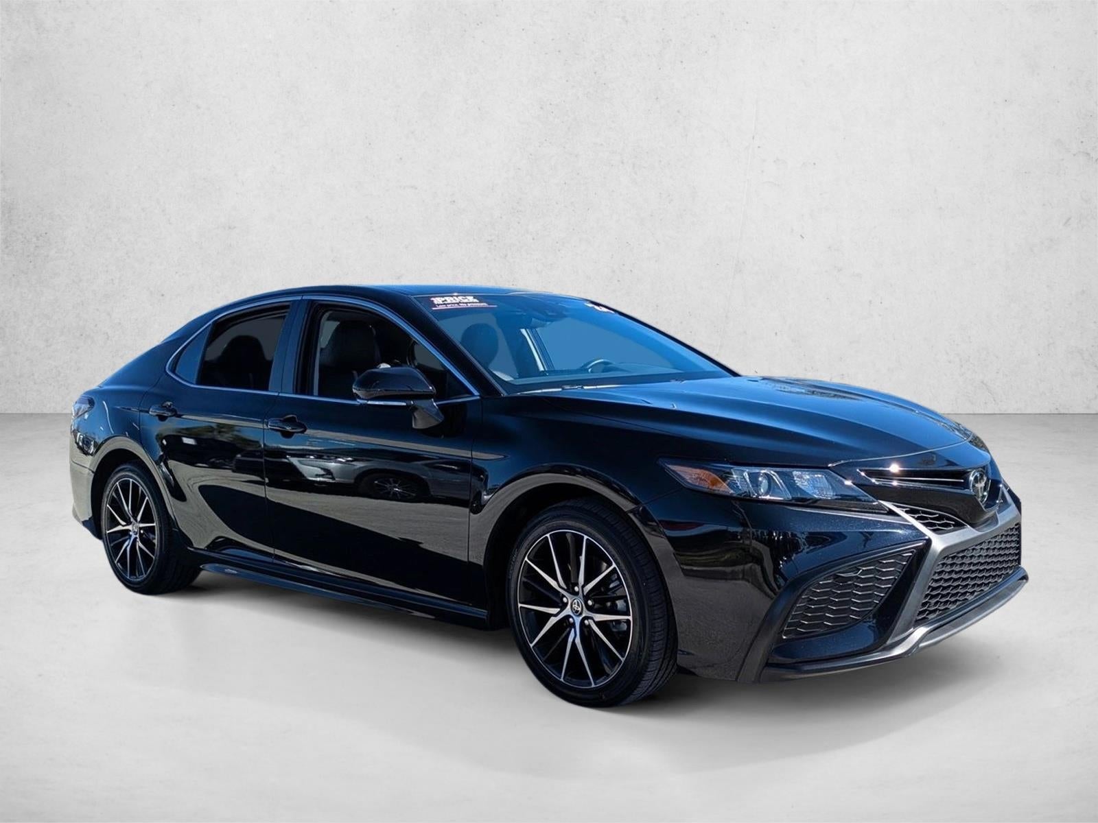 2024 Toyota Camry SE Auto (SE)