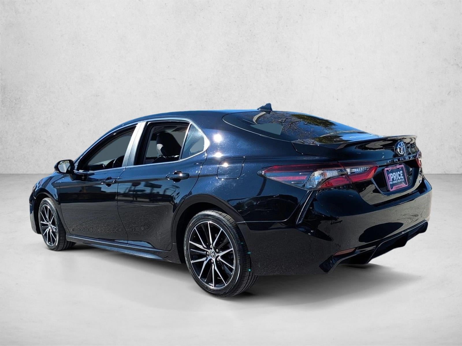 2024 Toyota Camry SE Auto (SE)