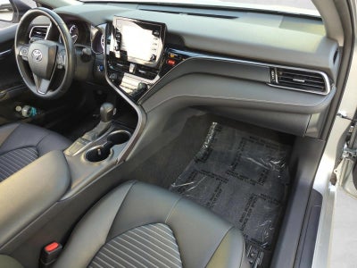 2023 Toyota Camry SE Auto (SE)