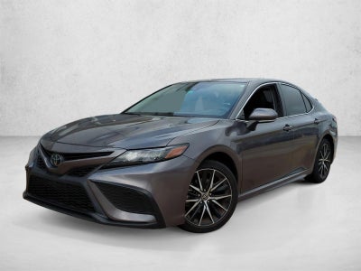 2024 Toyota Camry SE Auto (SE)