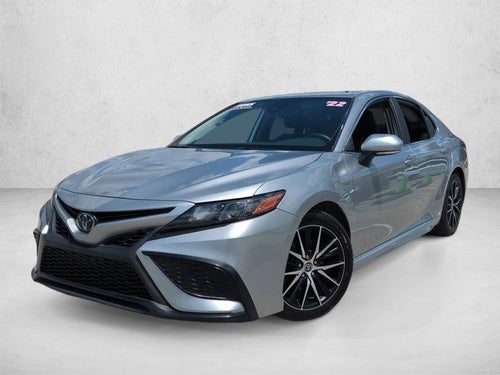 2022 Toyota Camry SE Auto (SE)