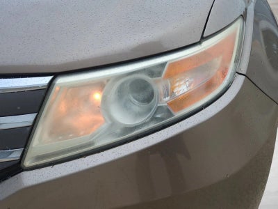 2013 Honda Odyssey Touring with DVD Rear Entertainment System and Navigation