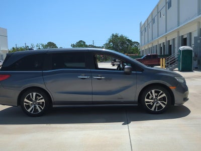 2023 Honda Odyssey Touring Auto
