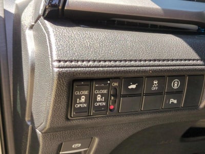 2023 Honda Odyssey Touring Auto