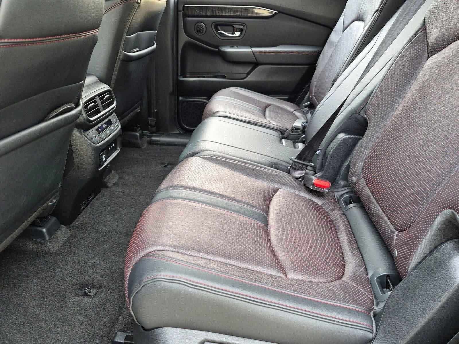 2025 Honda Pilot Black Edition AWD