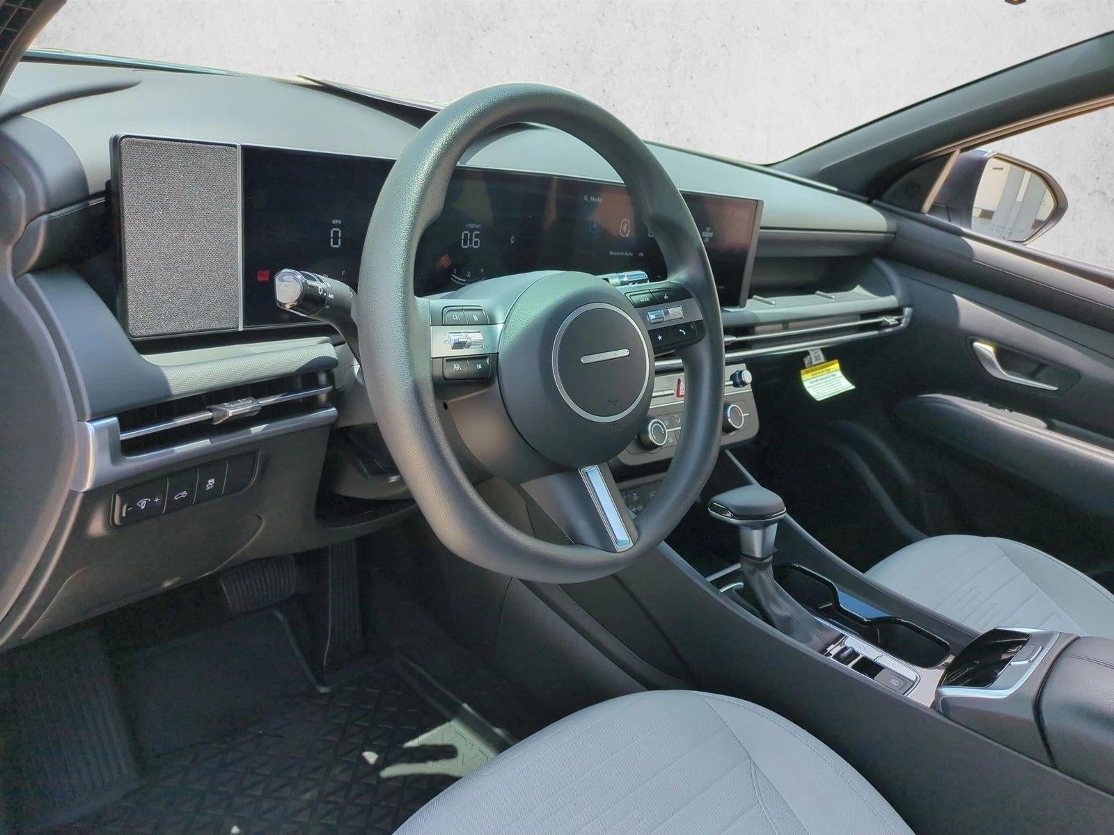 2025 Hyundai SANTA CRUZ SE FWD