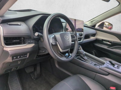 2024 Toyota Grand Highlander Hybrid Limited AWD (Natl)
