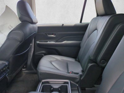 2024 Toyota Grand Highlander Hybrid Limited AWD (Natl)