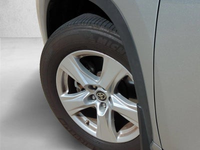 2022 Toyota Highlander L FWD (Natl)