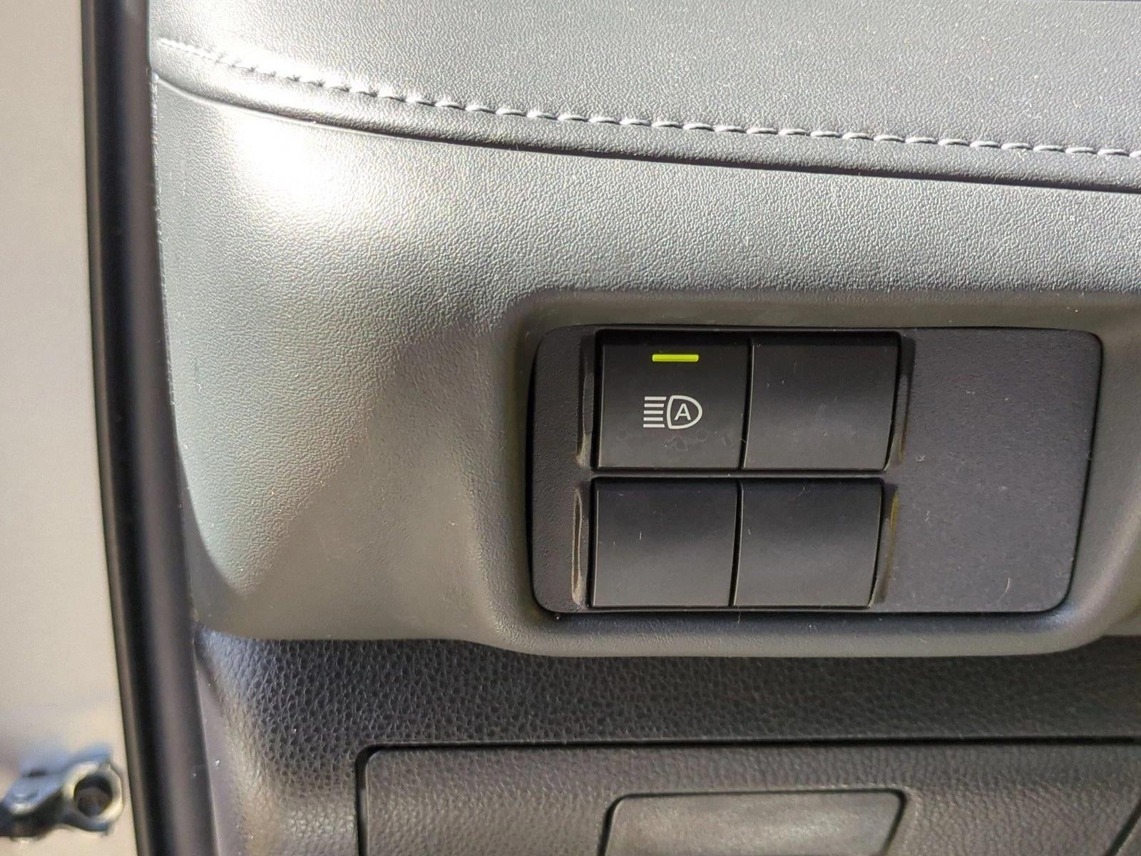 2022 Toyota Highlander L FWD (Natl)
