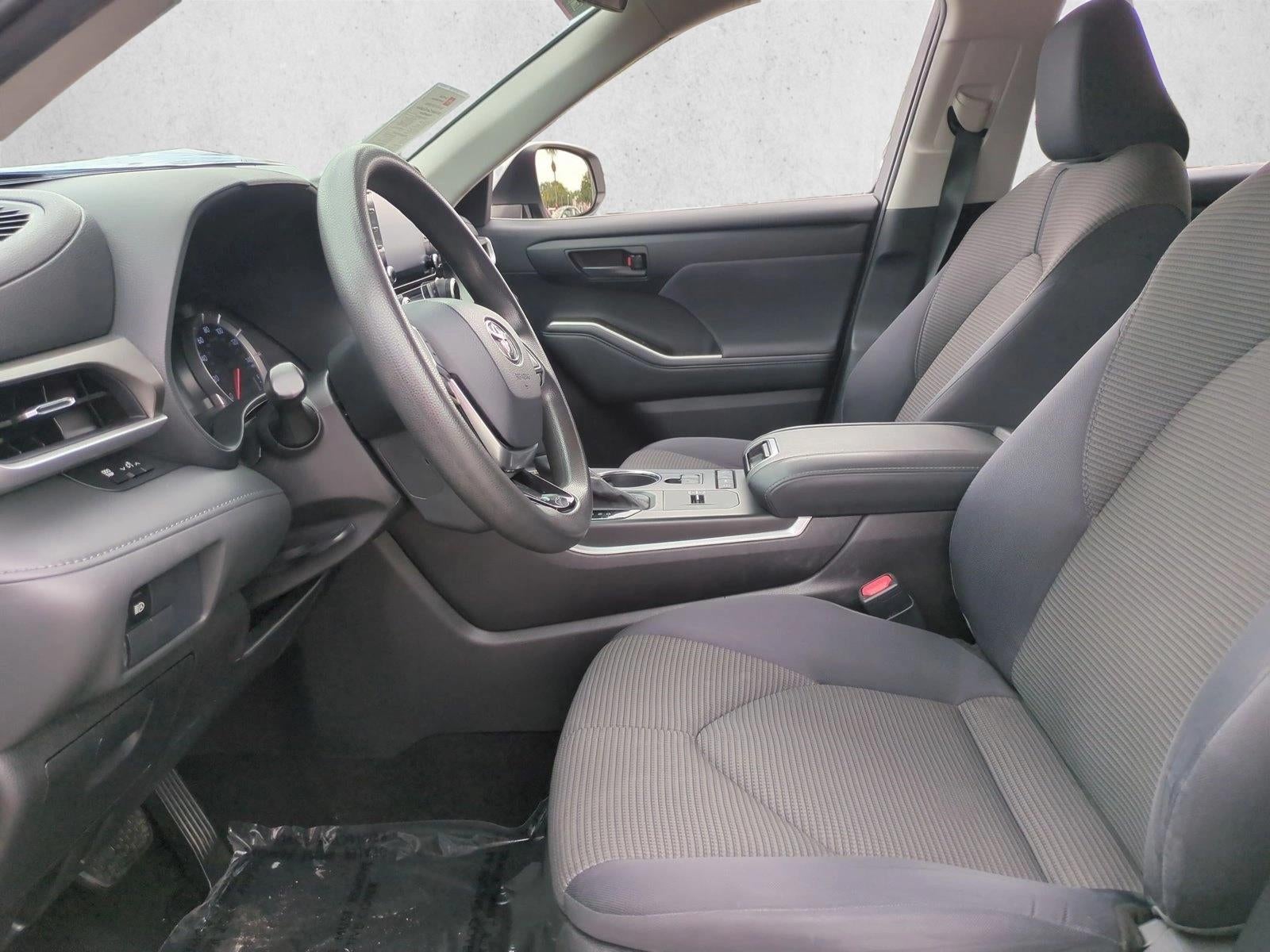 2021 Toyota Highlander L FWD (Natl)