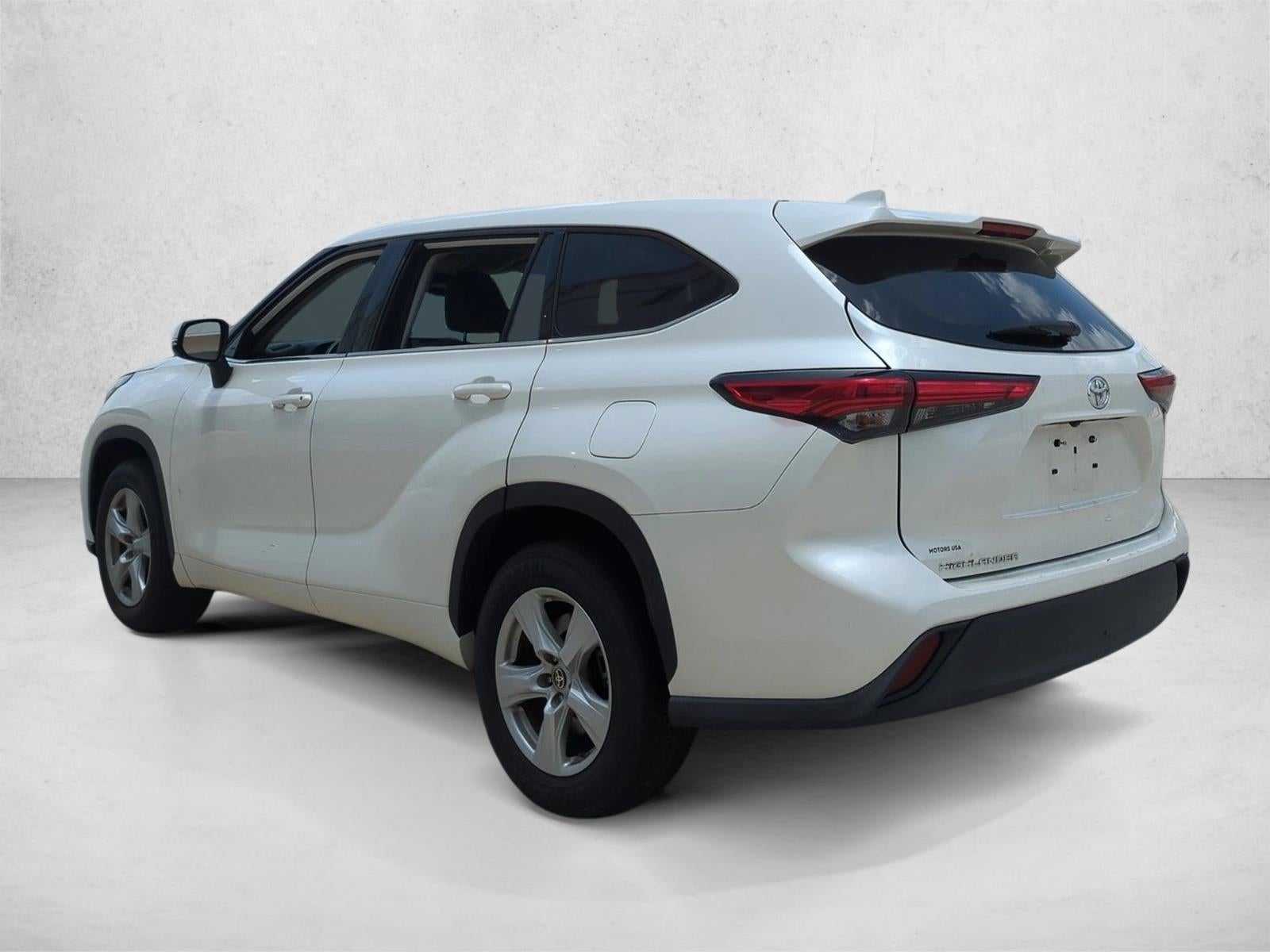 2021 Toyota Highlander L FWD (Natl)