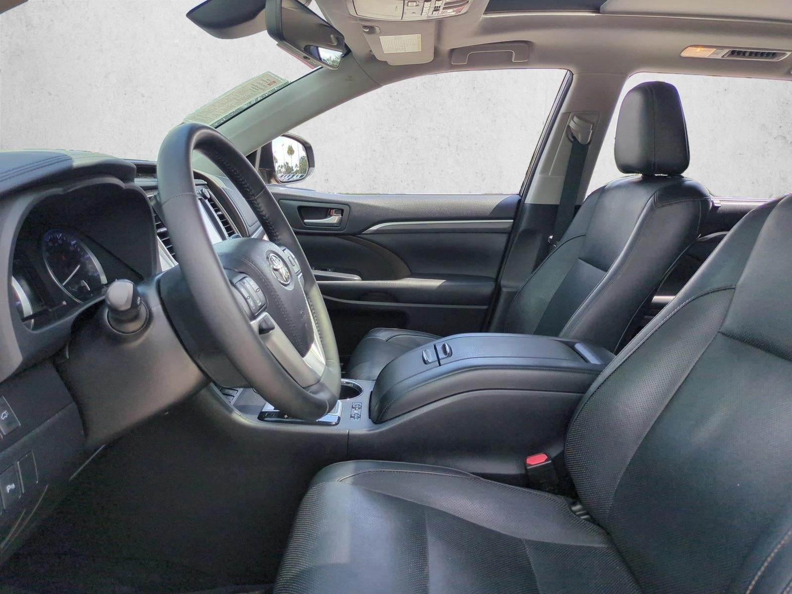 2018 Toyota Highlander Limited Platinum V6 AWD (Natl)