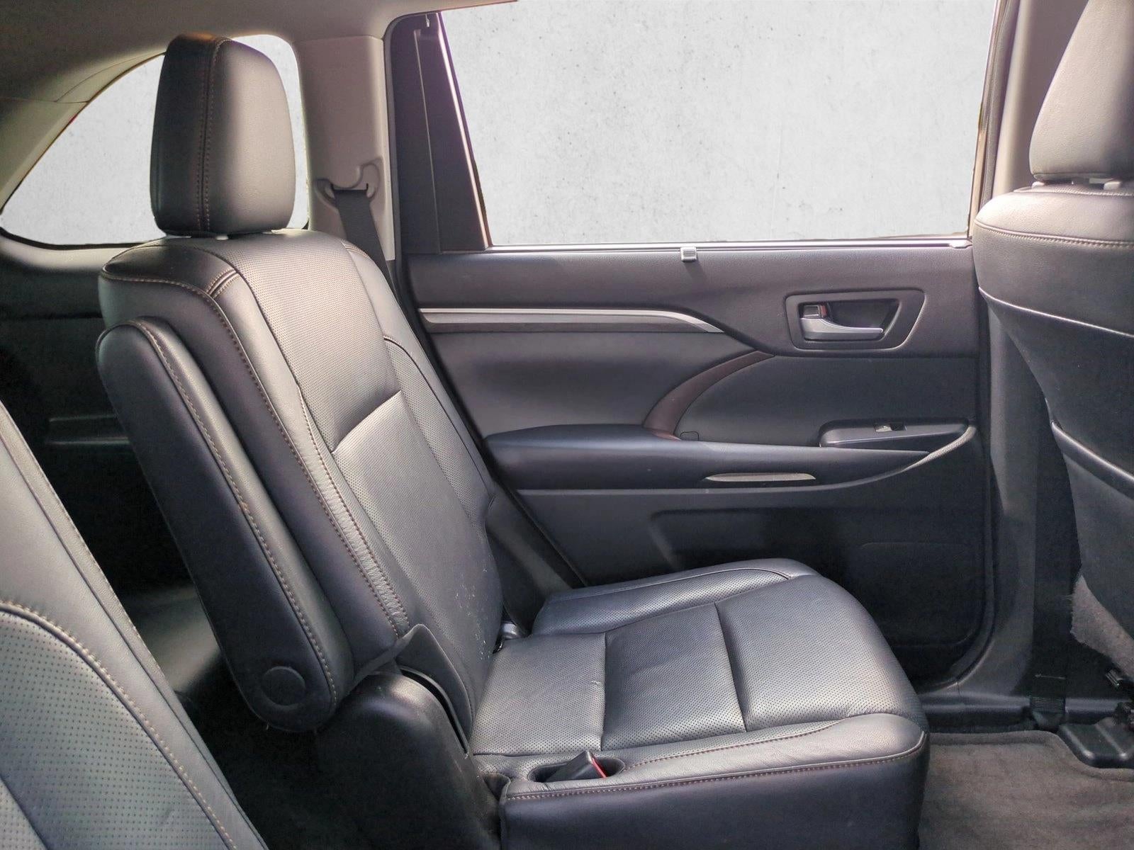 2018 Toyota Highlander Limited Platinum V6 AWD (Natl)