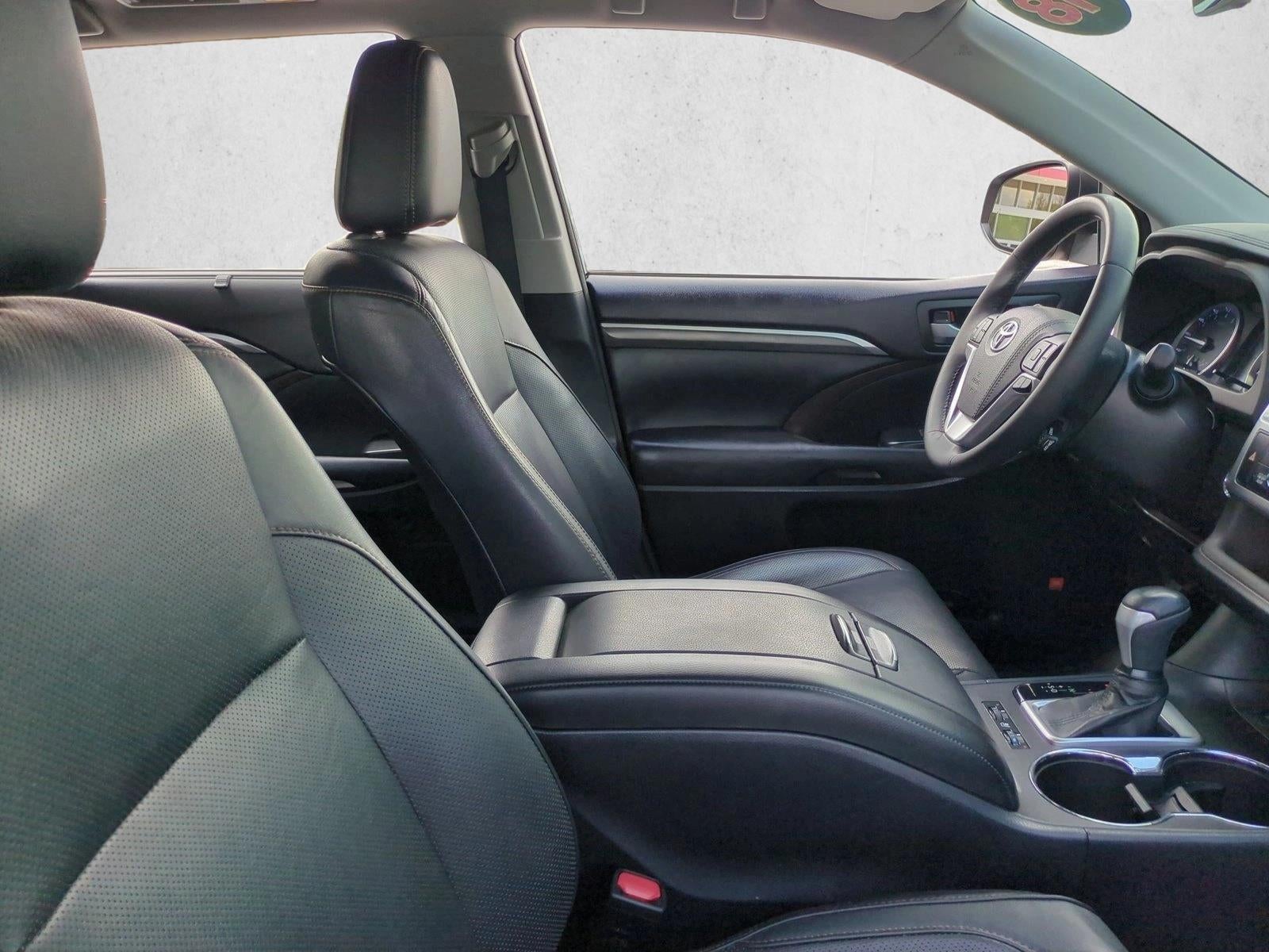 2018 Toyota Highlander Limited Platinum V6 AWD (Natl)