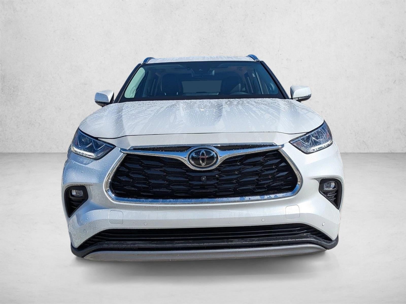 2025 Toyota Highlander Hybrid Platinum AWD (Natl)