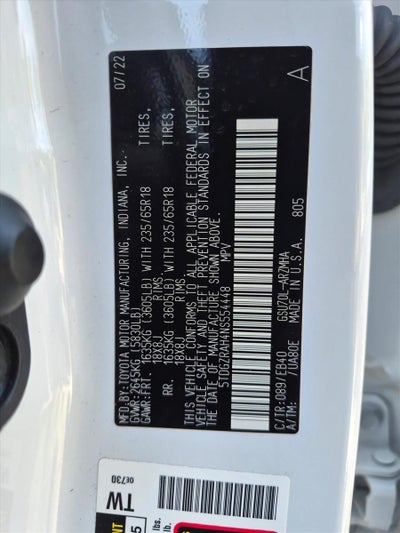 2022 Toyota Highlander XLE FWD (Natl)