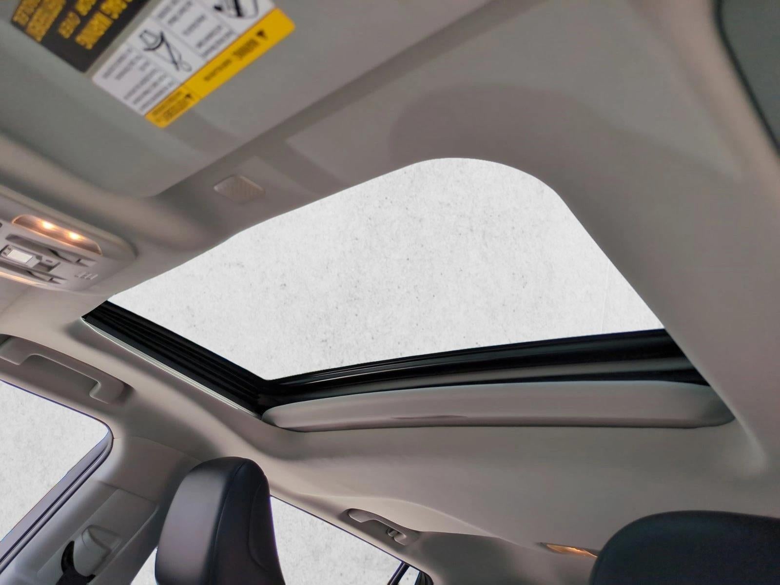 2021 Toyota Highlander XLE FWD (Natl)