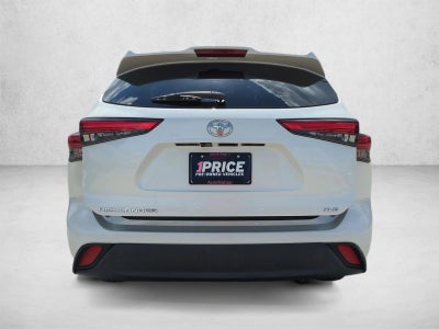 2021 Toyota Highlander XLE FWD (Natl)