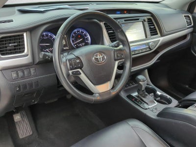 2017 Toyota Highlander XLE V6 AWD (Natl)