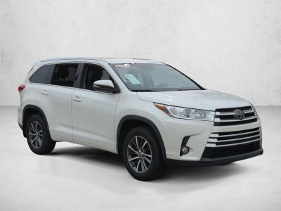 2017 Toyota Highlander XLE V6 AWD (Natl)