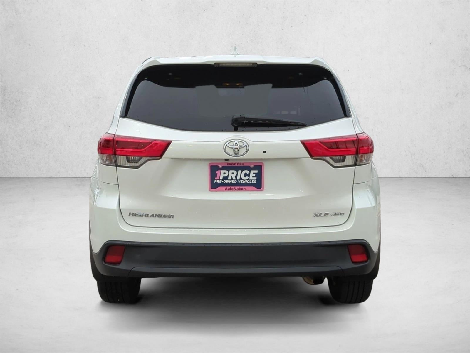 2017 Toyota Highlander XLE V6 AWD (Natl)