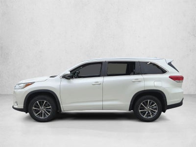 2017 Toyota Highlander XLE V6 AWD (Natl)