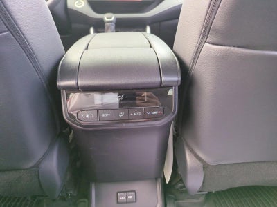 2026 Toyota Highlander Hybrid XLE AWD (Natl)