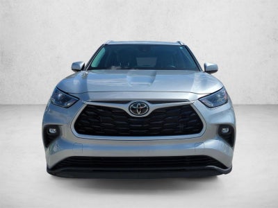 2023 Toyota Highlander XLE FWD (Natl)