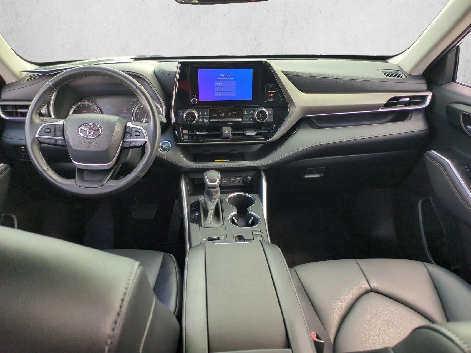 2023 Toyota Highlander XLE FWD (Natl)