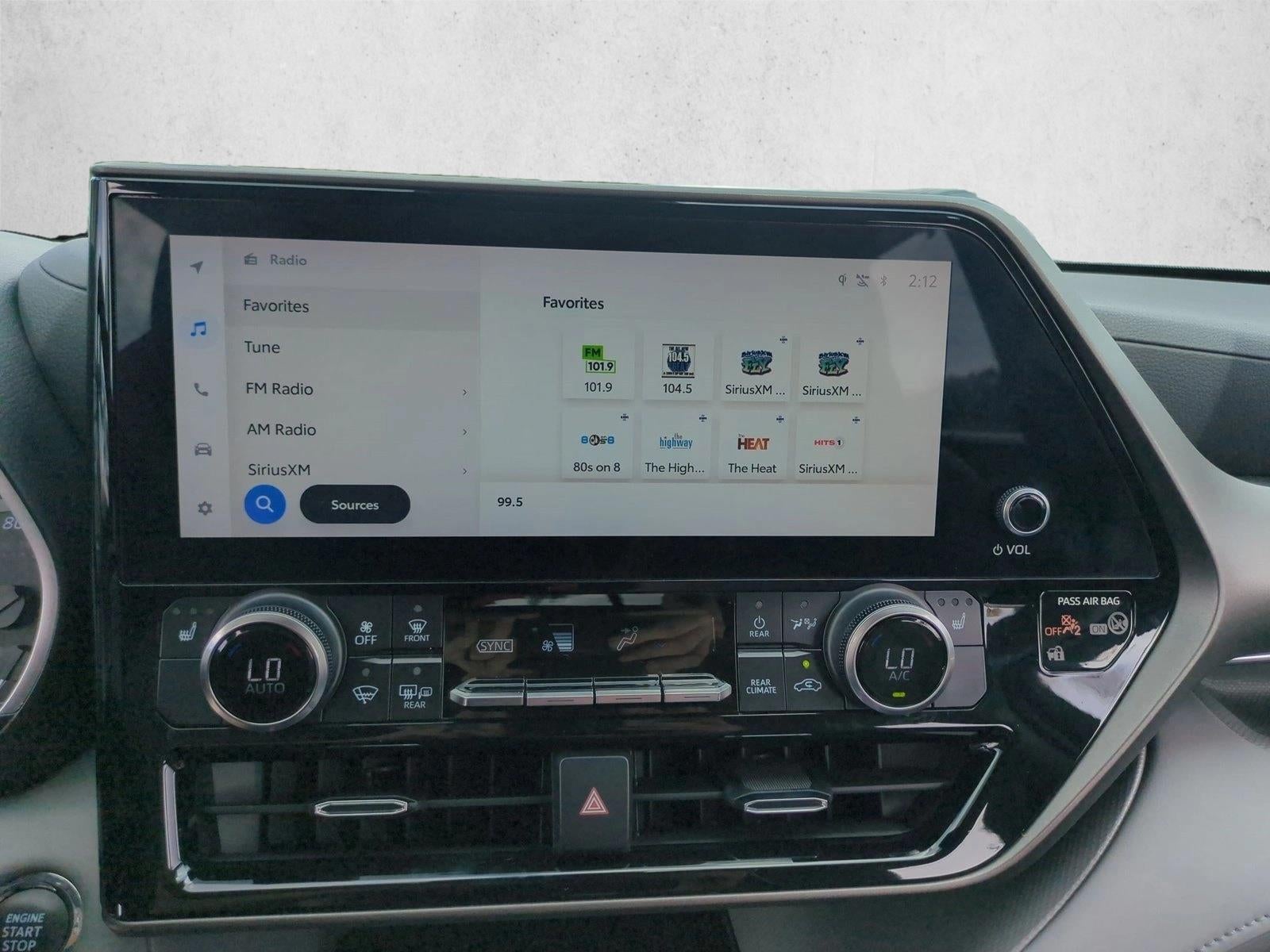 2023 Toyota Highlander XLE FWD (Natl)