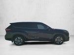 2023 Toyota Highlander XLE FWD (Natl)