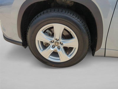 2024 Toyota Highlander LE FWD (GS)