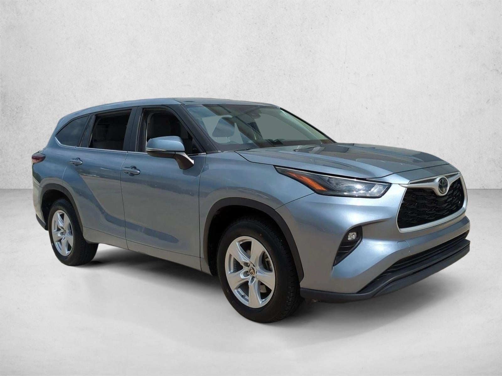 2024 Toyota Highlander LE FWD (GS)