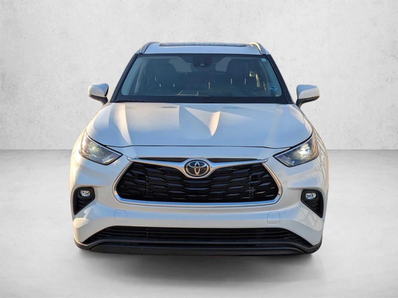 2024 Toyota Highlander XLE FWD (Natl)