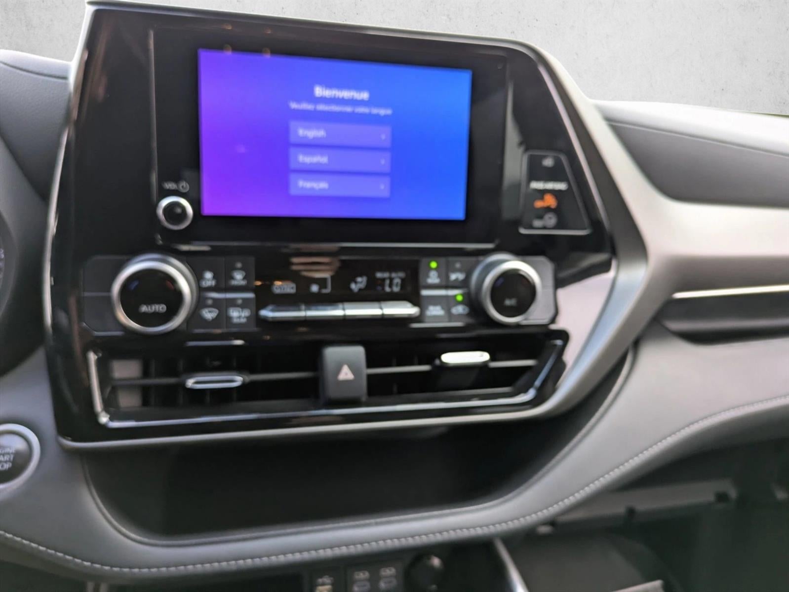 2024 Toyota Highlander LE FWD (GS)