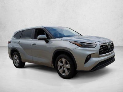 2024 Toyota Highlander LE FWD (GS)