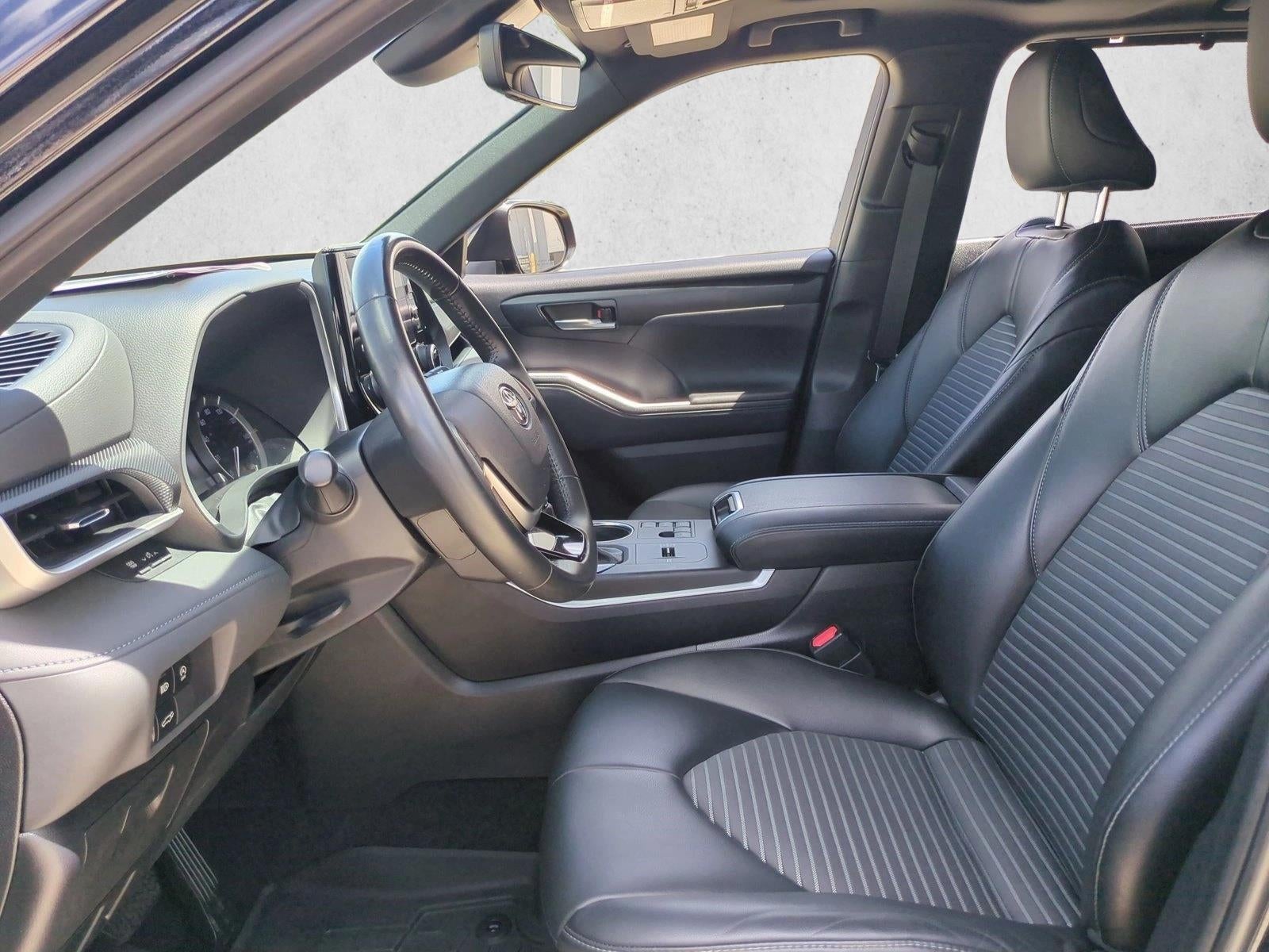 2023 Toyota Highlander XSE FWD (Natl)