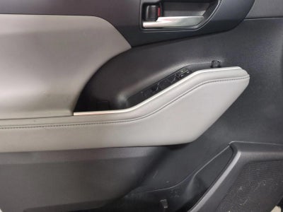 2023 Toyota Highlander XLE FWD (Natl)