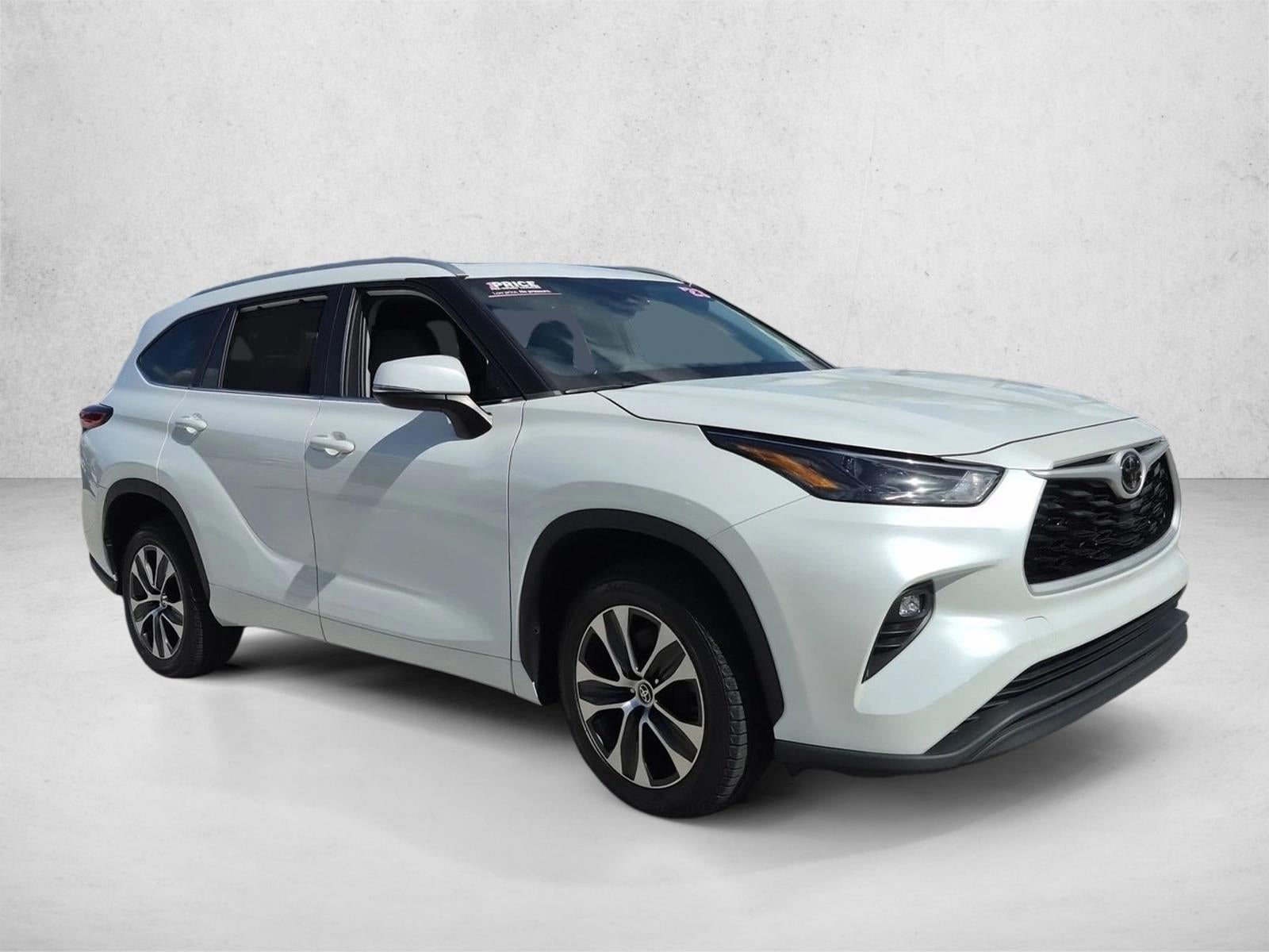 2023 Toyota Highlander XLE FWD (Natl)